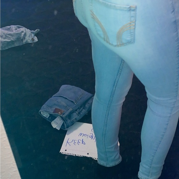 hollister jeans - Picture 6 of 6